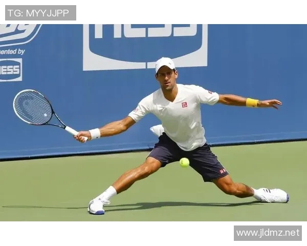 北京网球队的盯防策略揭秘：深度解析网球战术与团队配合技巧